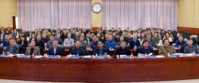 第二次青藏科考研究任務(wù)“地質(zhì)環(huán)境與災害”年度進(jìn)展和亮點(diǎn)成果交流研討會(huì )召開(kāi)